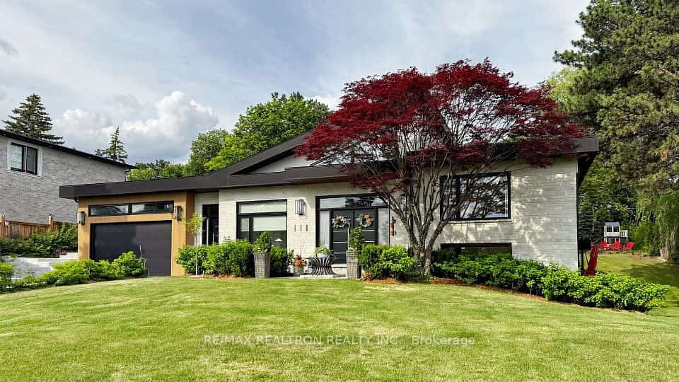 116 Laurentide Drive, Toronto, ON M3A 3E5