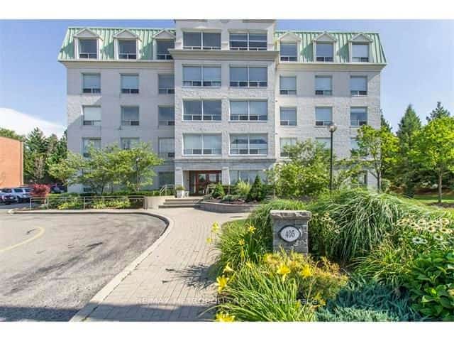 405 Erb Street W #305, Waterloo, ON N2L 1W7
