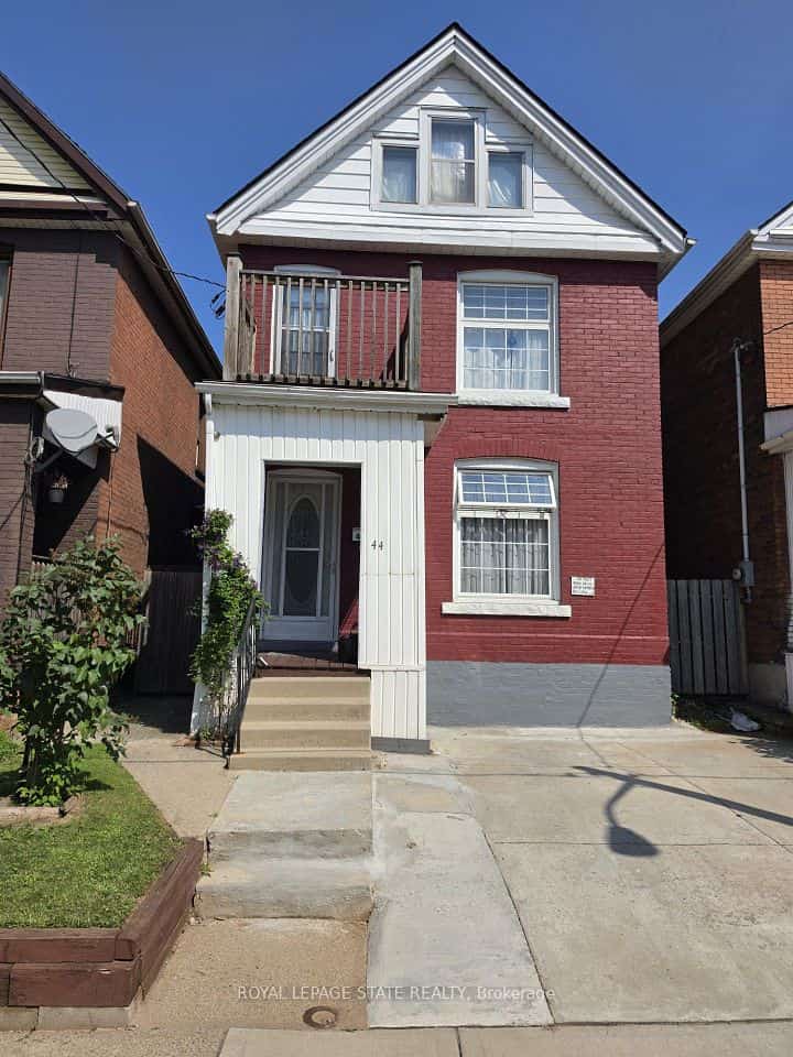 44 Arthur Avenue N, Hamilton, ON L8L 6C5