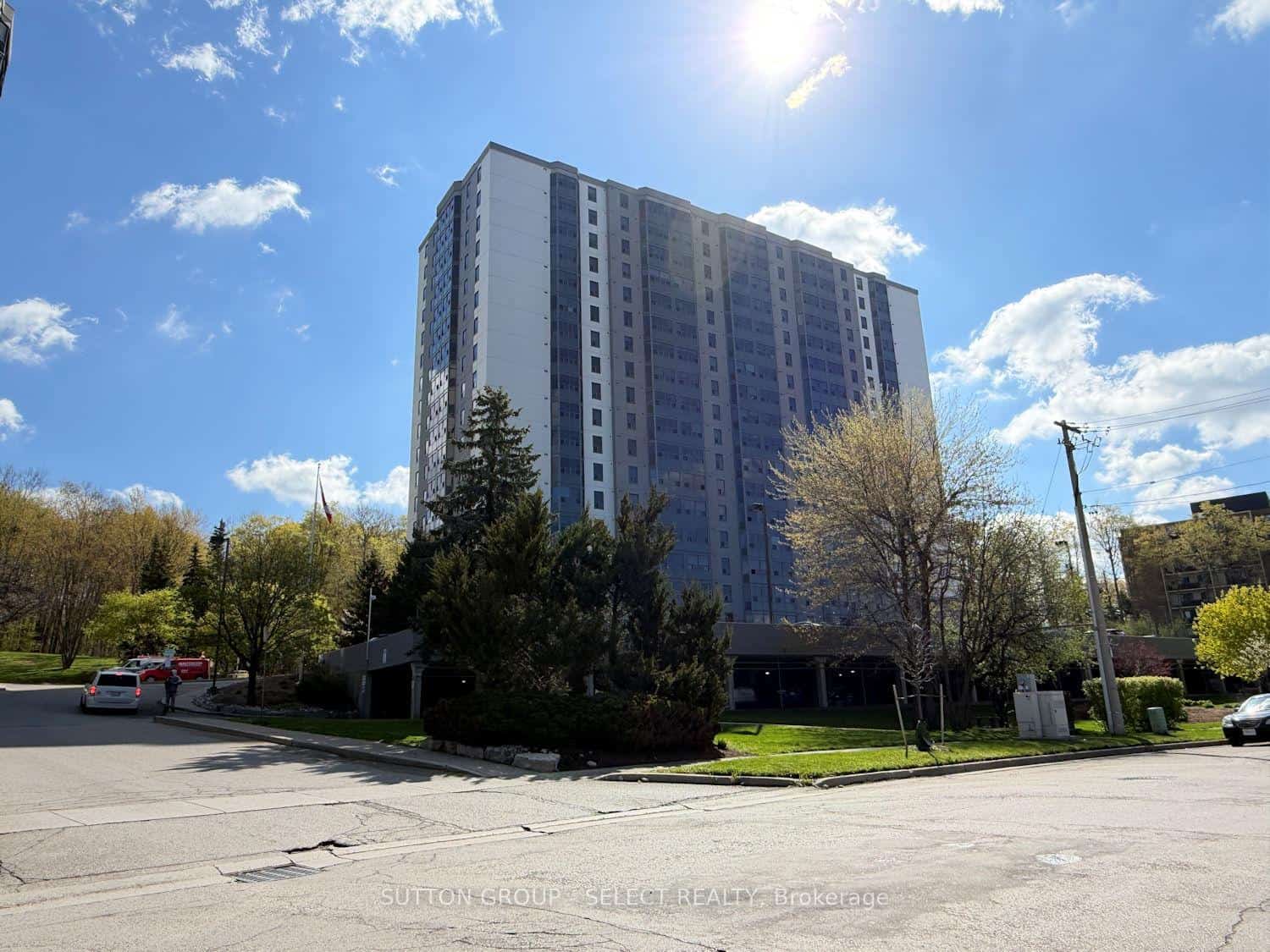 55 Green Valley Drive #1902, Kitchener, ON N2P 1Z6