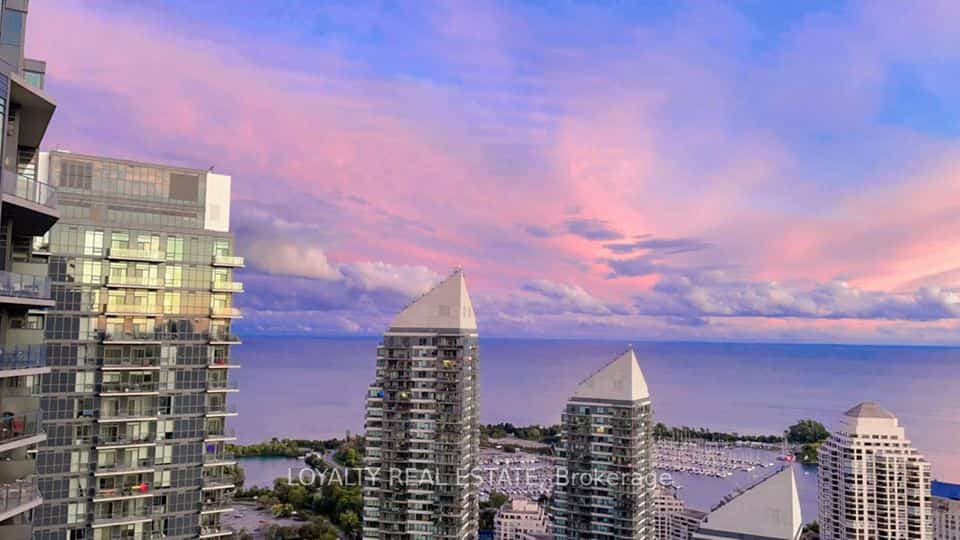 36 Parklawn Road #4210, Toronto, ON M8V 0E3