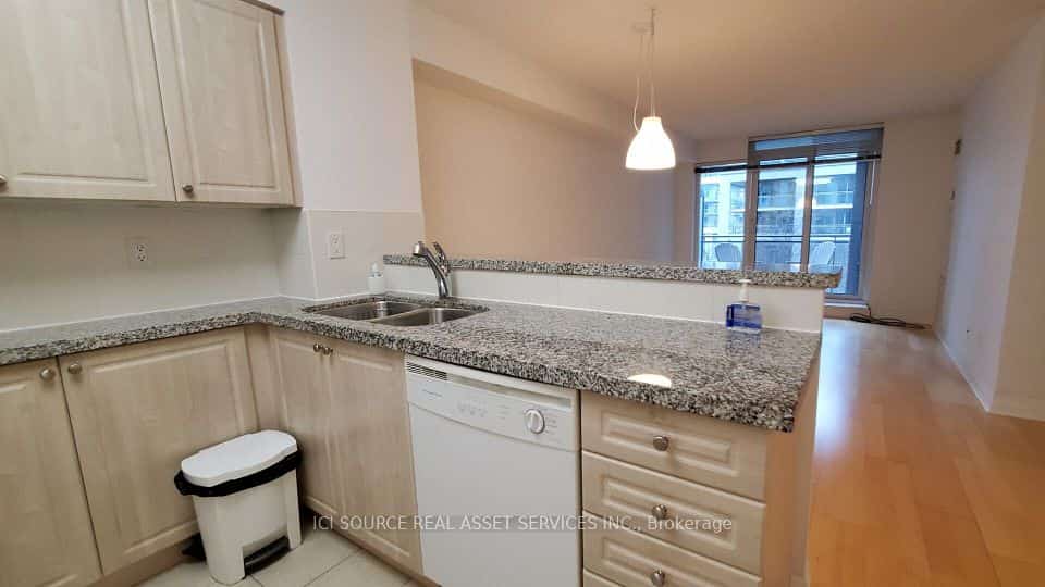 2119 Lake Shore Boulevard W #316, Toronto, ON M8V 4E8