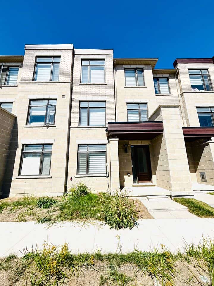 12 Robert Eaton Avenue, Markham, ON L3S 0G3