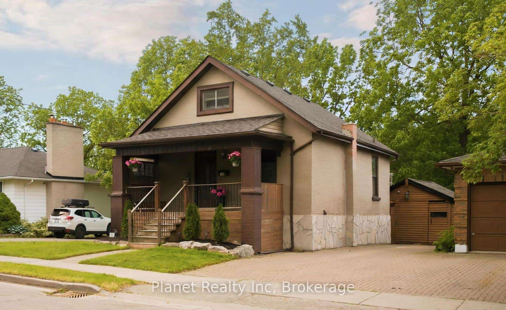 44 Alma Street N, Guelph, ON N1H 5X1