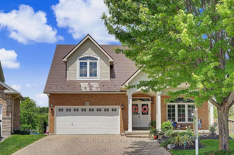 1920 Clearwater Court, Oshawa, ON L1K 2Z6