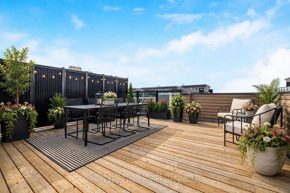 3409 Ridgeway Drive, Mississauga