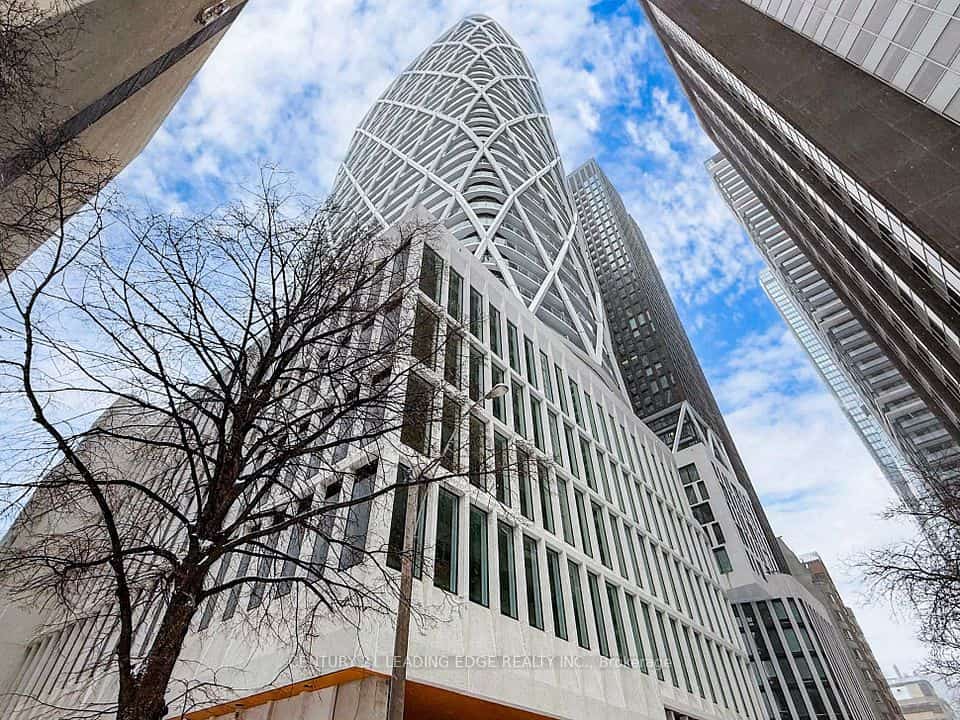 230 Simcoe Street #2212, Toronto, ON M5T 0G7