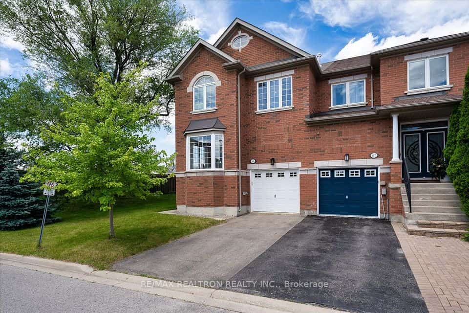 8 Townwood Drive #86, Richmond Hill, ON L4E 4Y3