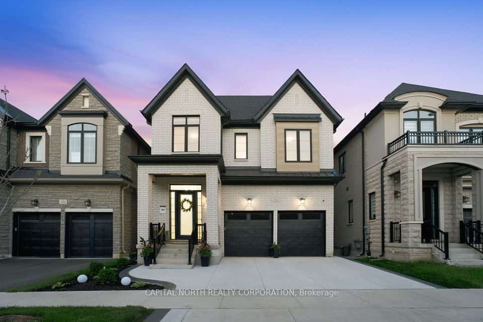 1344 Hydrangea Gardens, Oakville, ON L6H 7Z6
