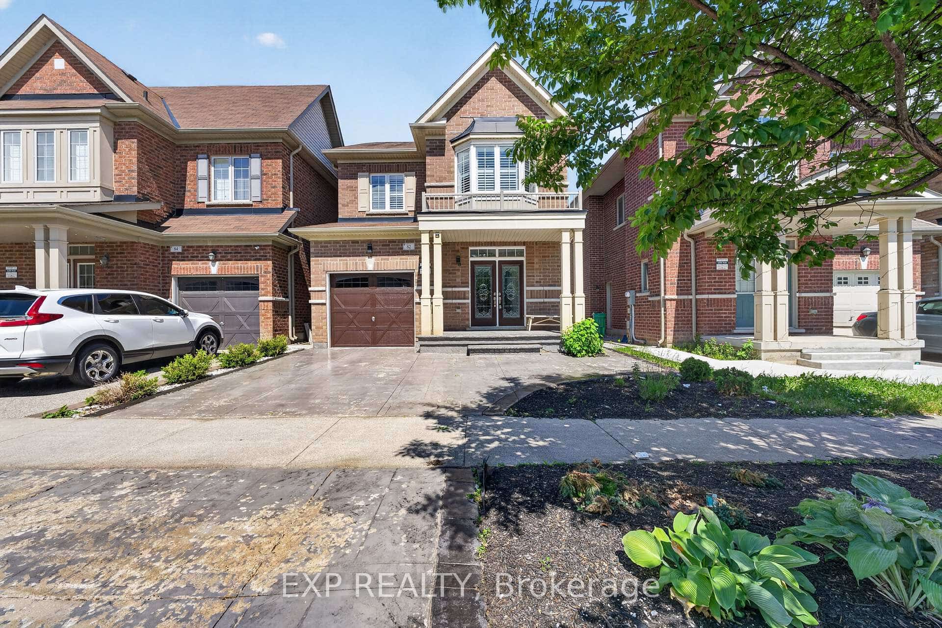 82 Humberstone Crescent, Brampton, ON L7A 4C1