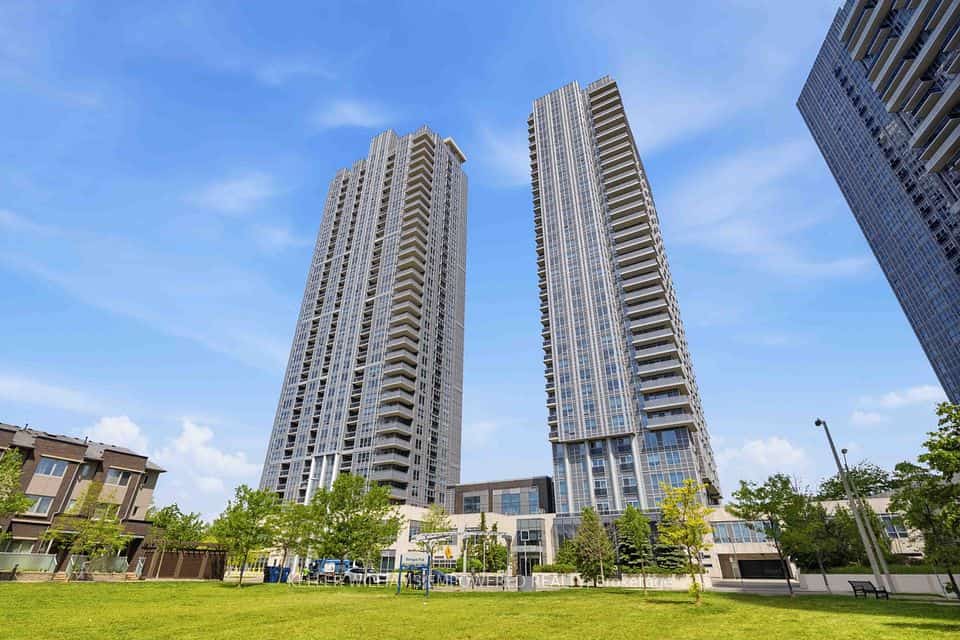 255 Village Green Square #3411, Toronto, ON M1S 0L7