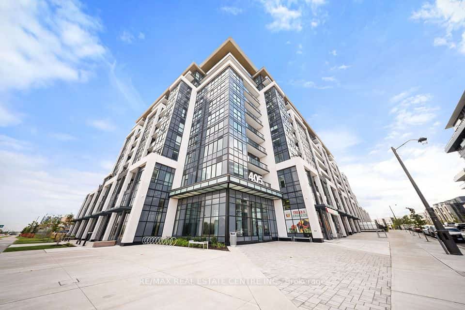405 Dundas Street W #316, Oakville, ON L6M 4P9
