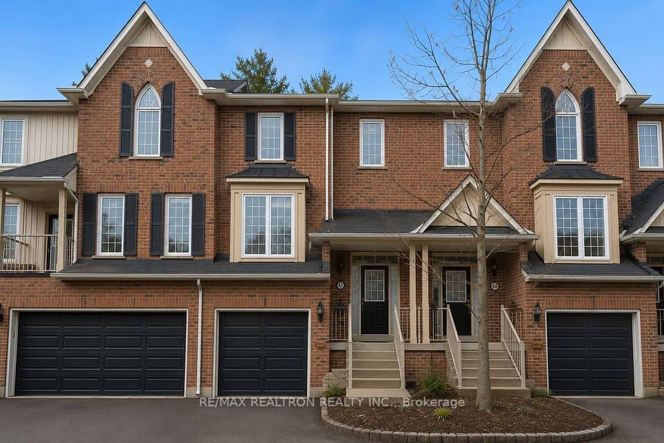100 Elgin Mills Road W, Richmond Hill