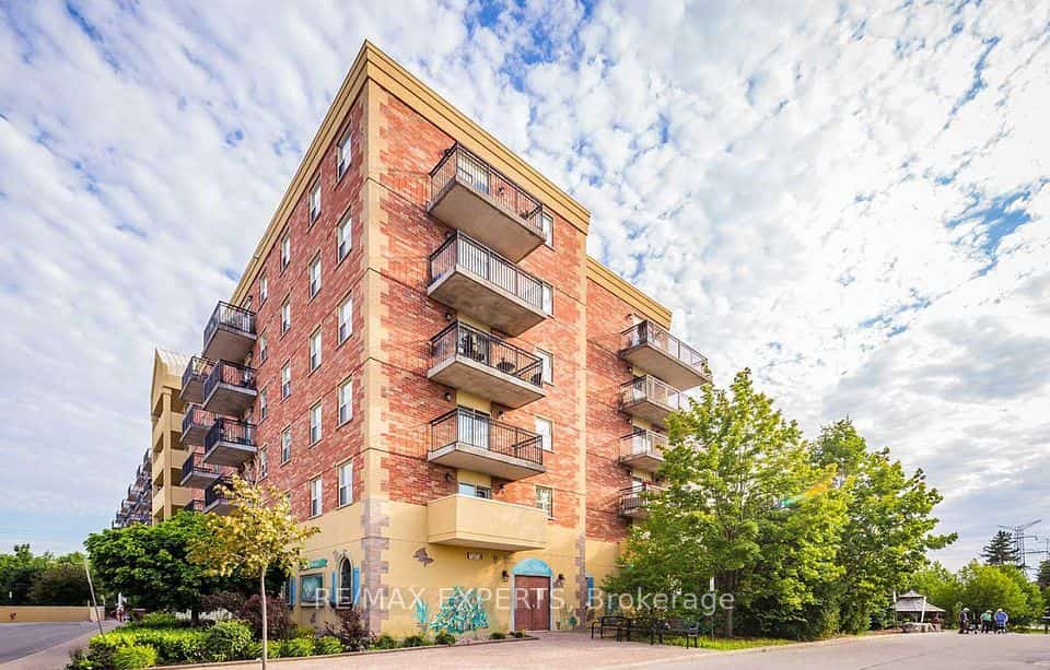 7373 Martin Grove Road #316, Vaughan, ON L4L 9K1