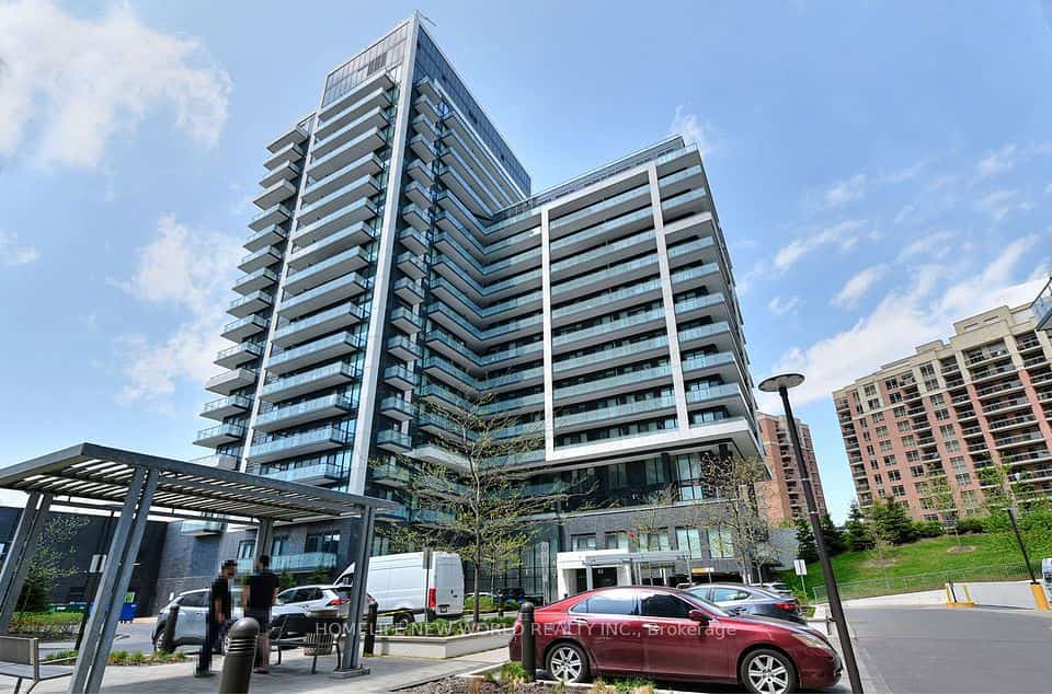 85 Oneida Crescent #811, Richmond Hill, ON L4B 0H3