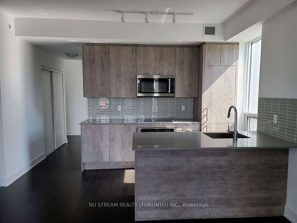 181 Bedford Road #307, Toronto, ON M5R 0C2