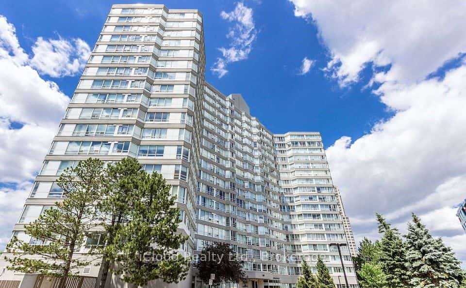 50 Kingsbridge Garden Circle #915, Mississauga, ON L5R 1Y2
