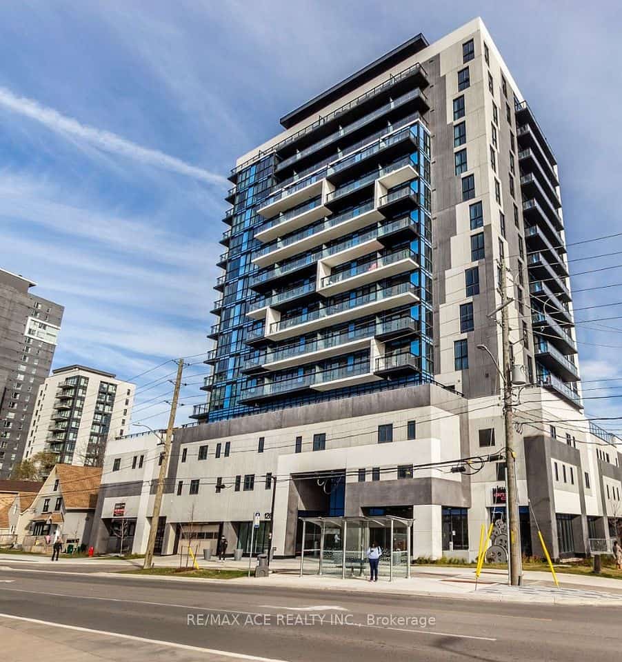 128 King Street N #1610, Waterloo, ON N2J 0E8