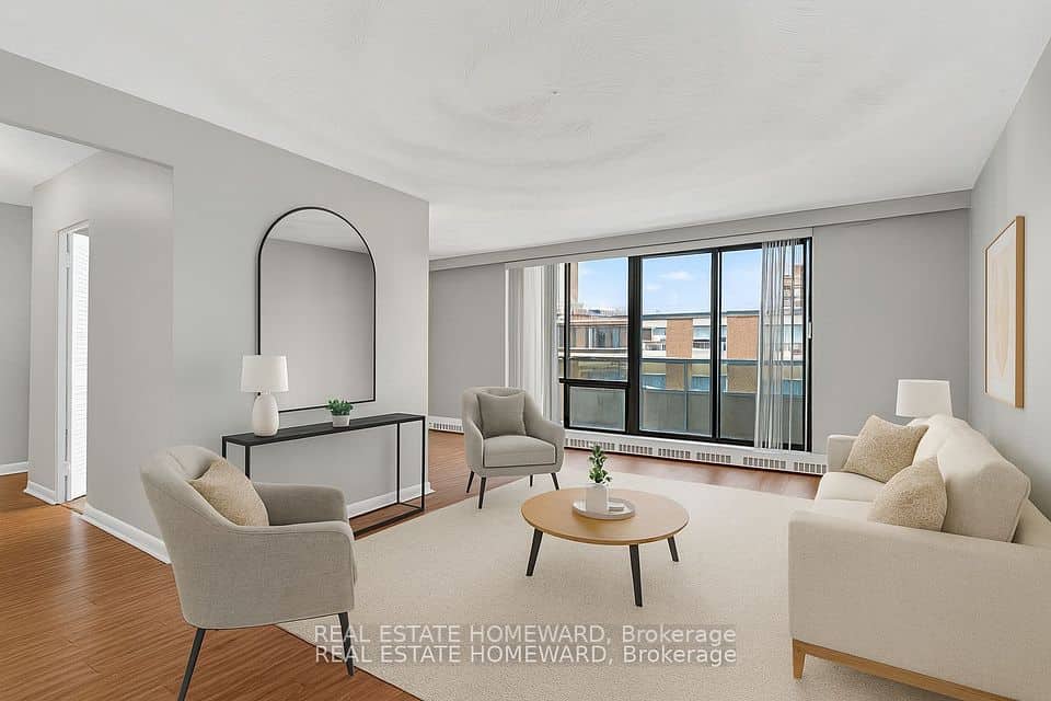 915 Midland Avenue, Toronto