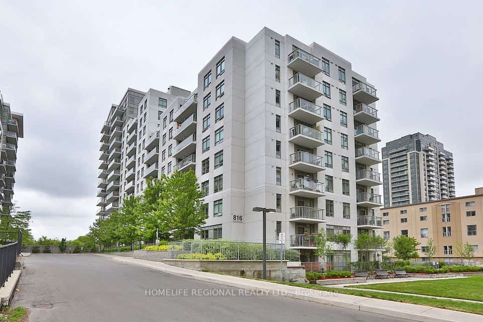 816 Lansdowne Avenue #1015, Toronto, ON M6H 4K6