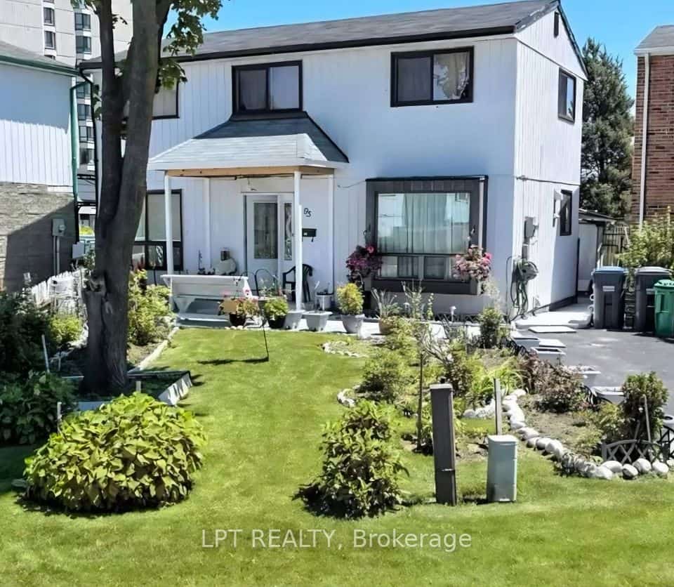 95 Huntingwood Crescent, Brampton, ON L6S 1S5