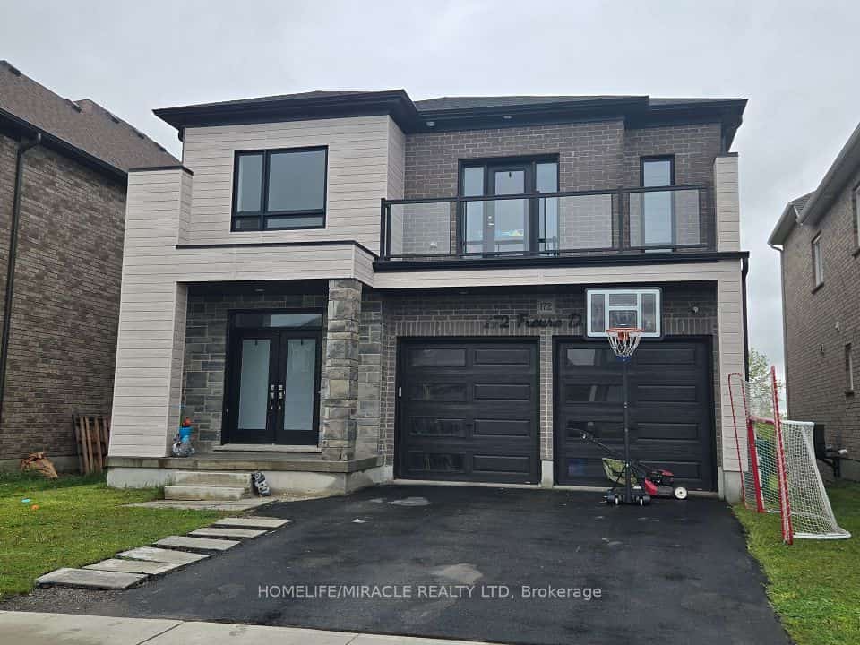 172 Freure Drive, Cambridge, ON N1S 0A2