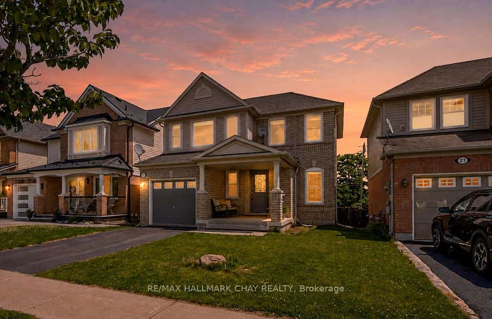 19 Callander Crescent, New Tecumseth, ON L9R 0B4