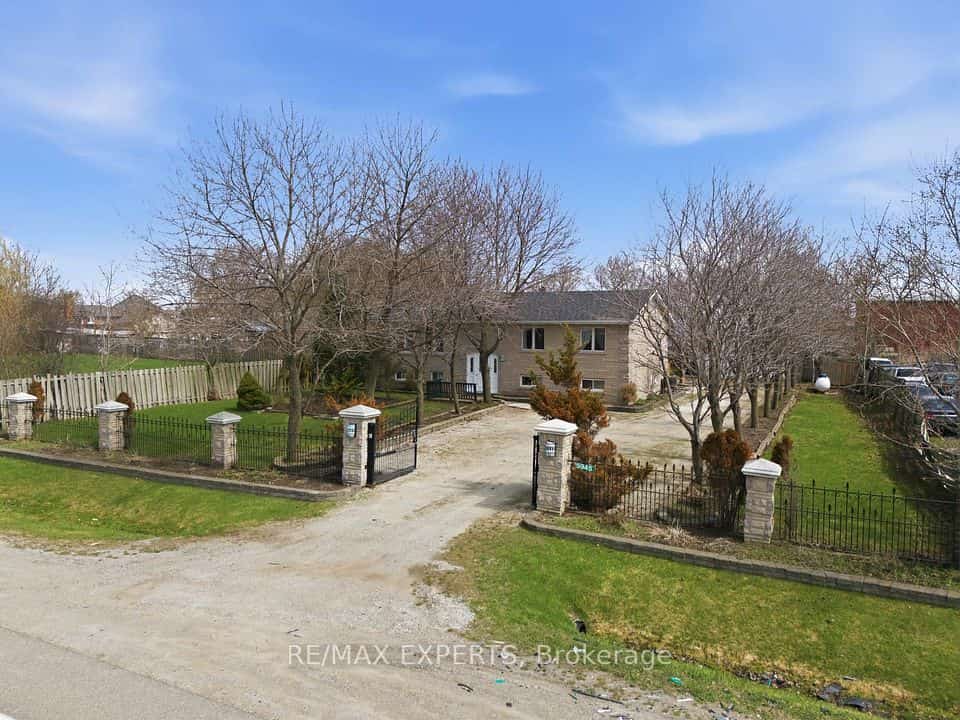 5945 King Street, Caledon, ON L7C 0V1
