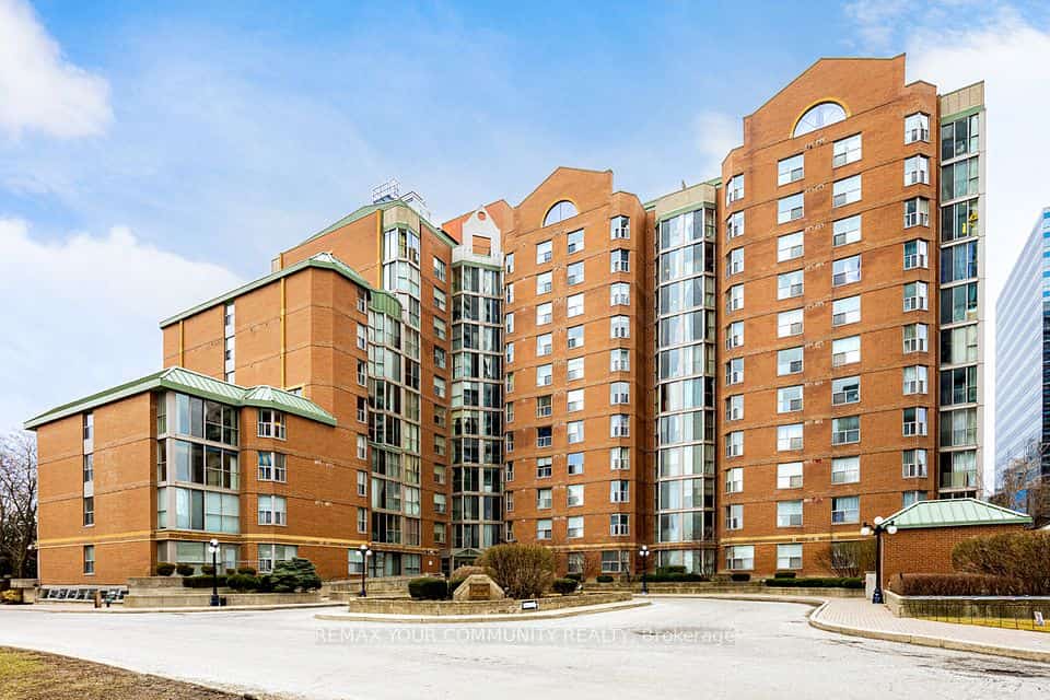 5795 Yonge Street #PH1205, Toronto, ON M2M 4J3