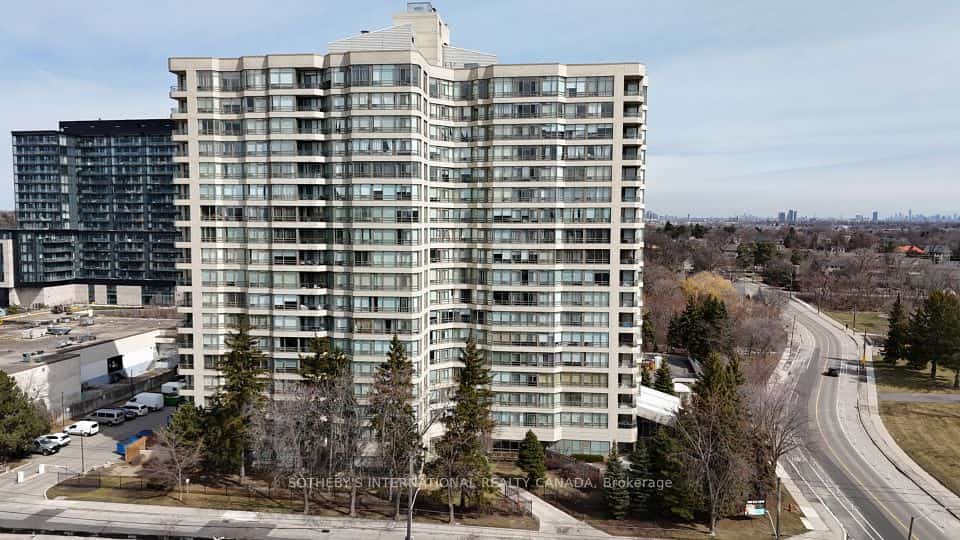 75 King Street E #1512, Mississauga, ON L5A 4G5