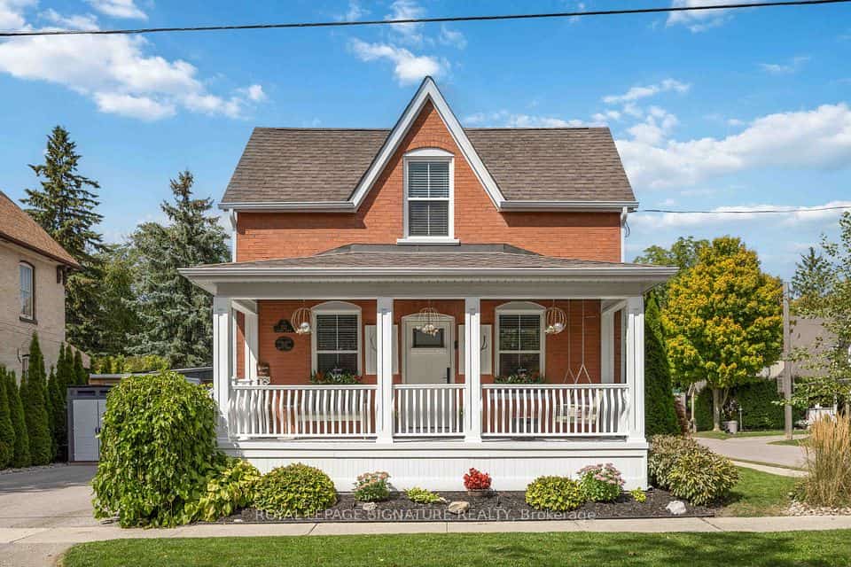 213 Second Street, Whitchurch-Stouffville, ON L4A 1B9