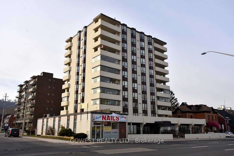 432 Main Street E #1104, Hamilton, ON L8N 1J9