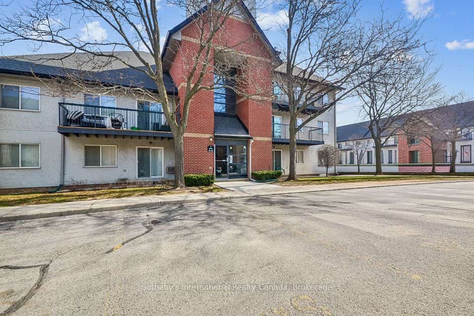 1450 Glen Abbey Gate #434, Oakville, ON L6M 2V7