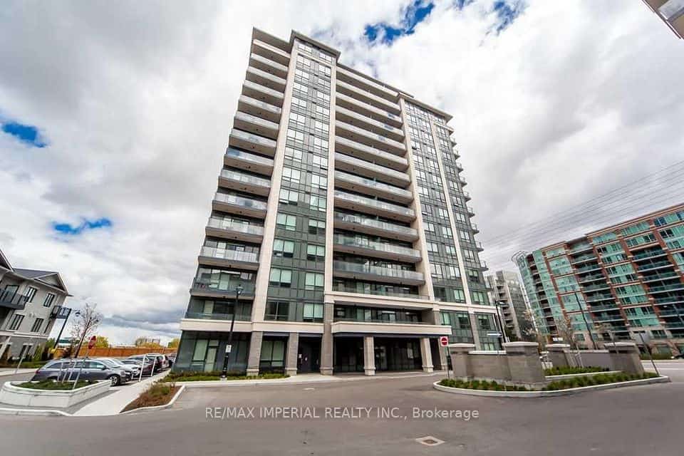 398 Highway 7 E #107, Richmond Hill, ON L4B 1A7