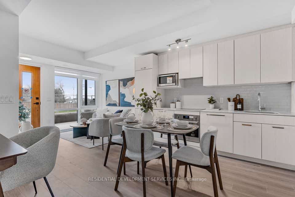 73 Curlew Drive #62, Toronto, ON M3A 0B1