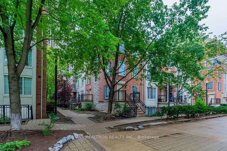 3 Everson Drive #228, Toronto, ON M2N 7C2