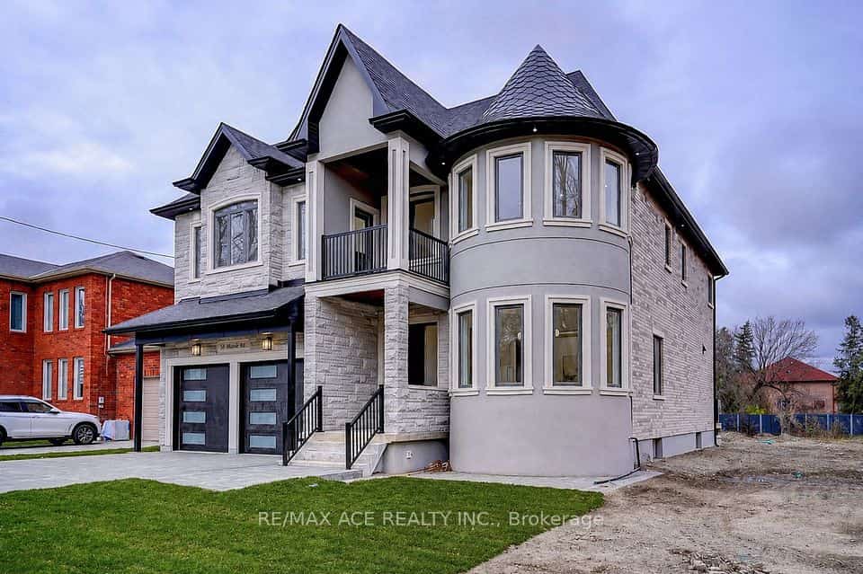 12 Euclid Avenue, Toronto, ON M6J 2J6