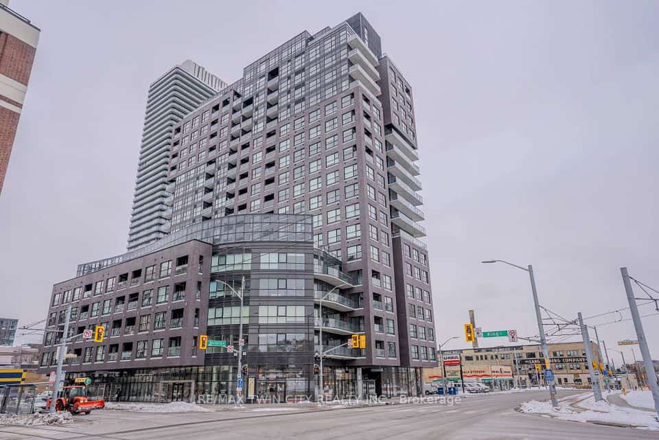 1 Victoria Street #806, Kitchener, ON N2G 1G1