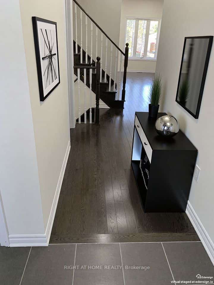 39 Farwell Avenue, Wasaga Beach, ON L9Z 0H3