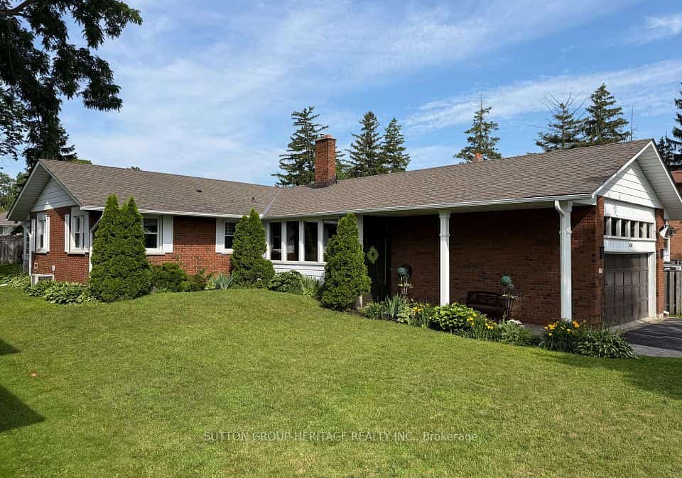 414 Centre Street N, Whitby, ON L1N 4T4