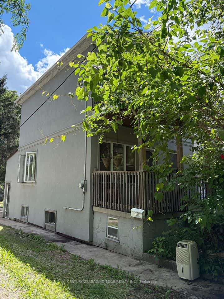 156 Varsity Road, Toronto, ON M6S 4P3