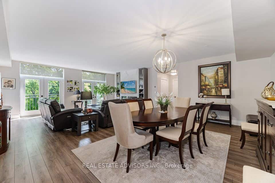 53 Woodbridge Avenue, Vaughan
