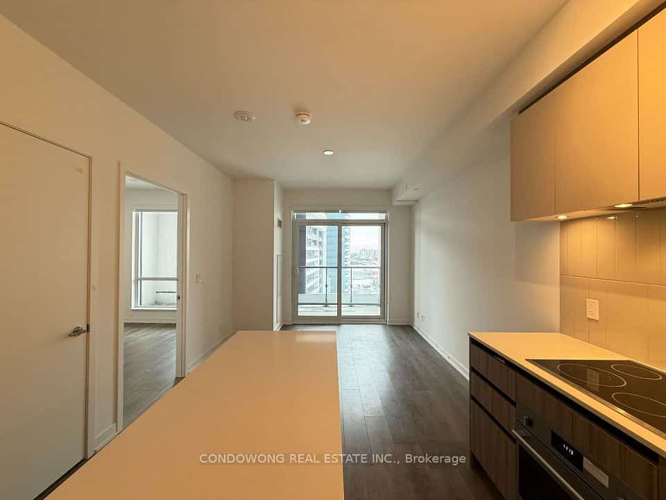 7950 Bathurst Street #1121, Vaughan, ON L4J 0L4