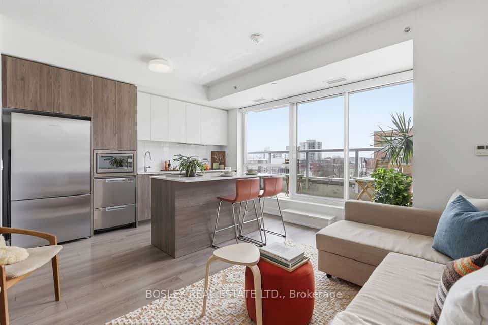 8 Ann Street #207, Mississauga, ON L5G 0C1
