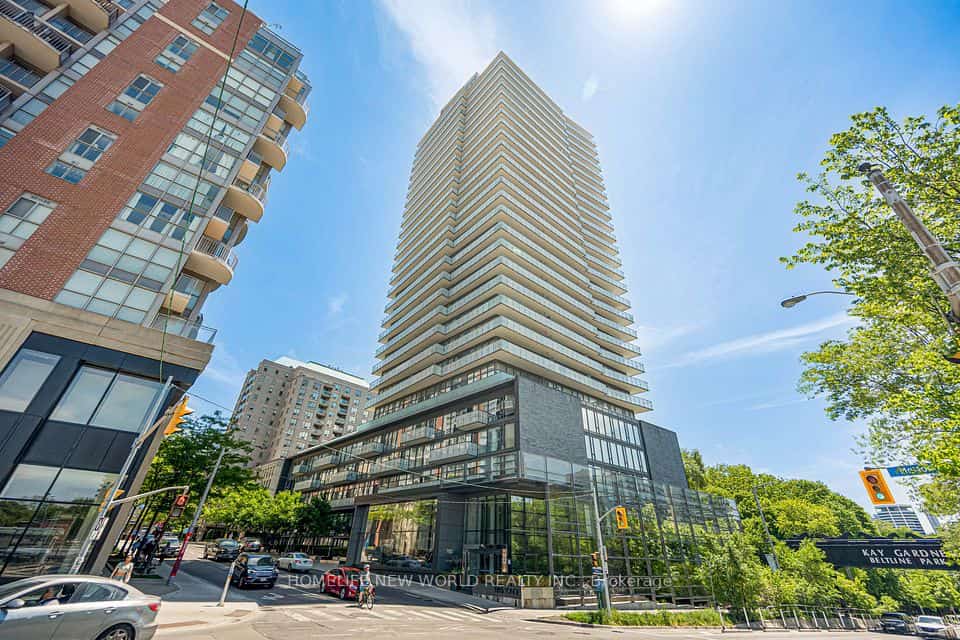 1815 Yonge Street #1605, Toronto, ON M4T 2A4