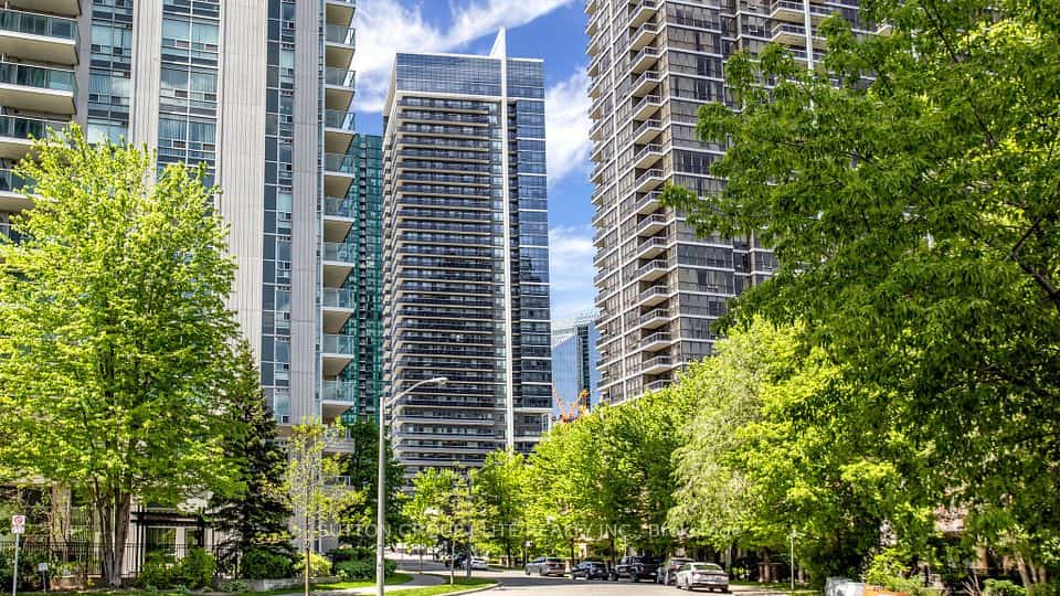 2 Anndale Drive #309, Toronto, ON M2N 0G5