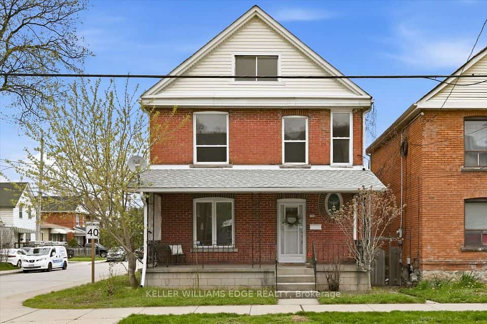 355 Cumberland Avenue, Hamilton, ON L8M 2A5