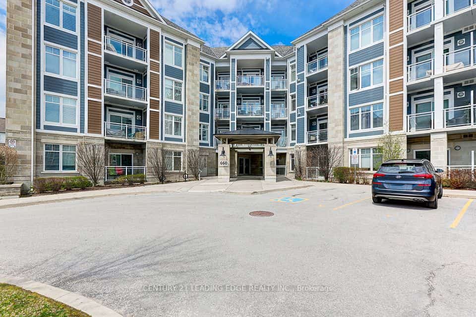 660 GORDON Street #209, Whitby, ON L1N 9X4