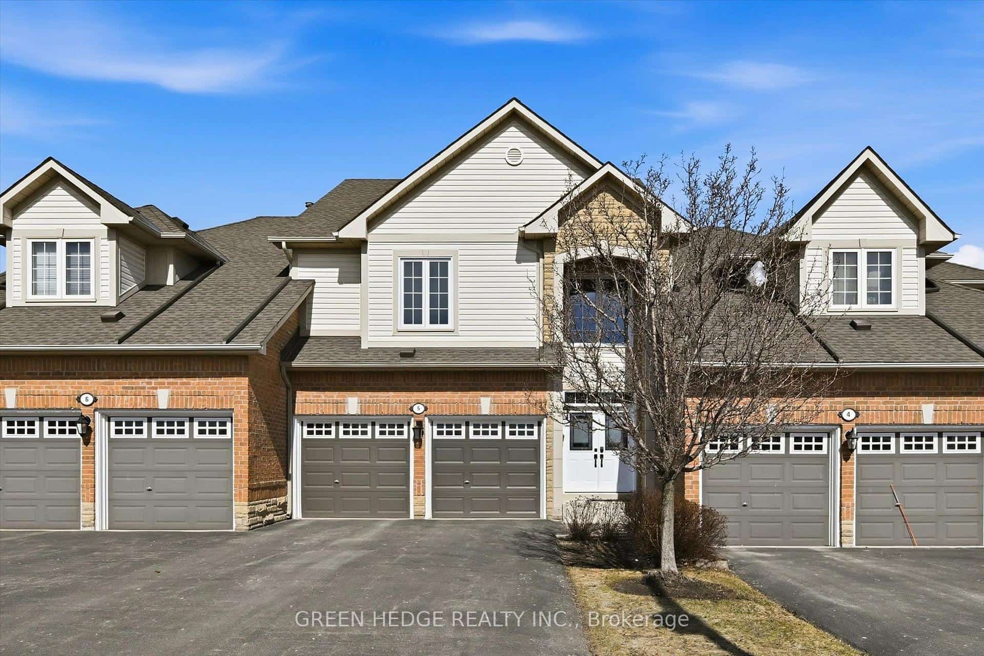 4360 Millcroft Park Drive #5, Burlington, ON L7M 4T7