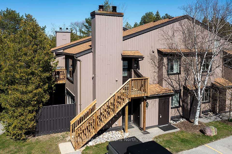 27 DAWSON Drive #141, Collingwood, ON L9Y 5B4